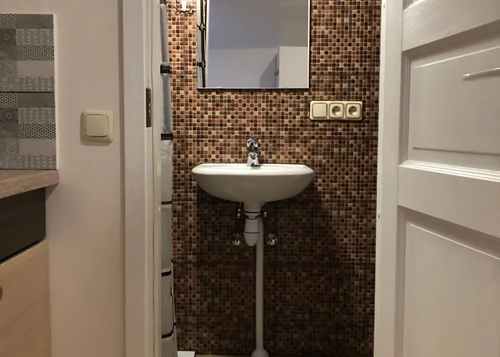 Nameliai Suaugusiems, Sventojoje